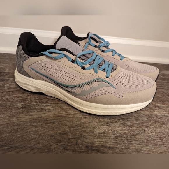 Saucony men's freedom running shoes - Picture 1 of 3